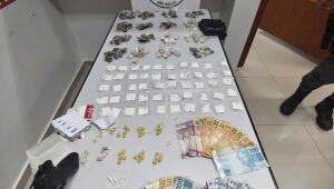 Homem &eacute; preso por tr&aacute;fico de drogas em Guararema