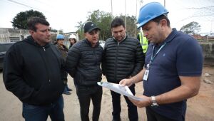 Prefeitura e Sabesp oficializam obras para abastecimento de água na Vila dos Baianos