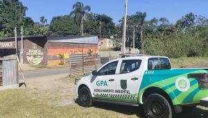 GPA flagra descarte irregular em área de proteção na estrada dos Fernandes