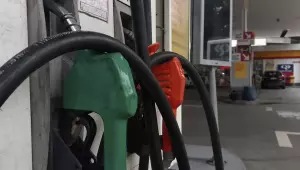 Gasolina com 32% de etanol deve ser R$ 0,03 mais barata, diz ministro