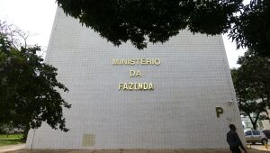 Proje&ccedil;&atilde;o oficial de infla&ccedil;&atilde;o sobe para 5,1%, com estouro da meta