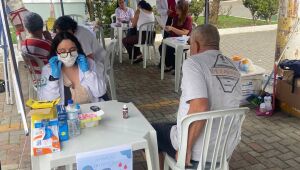 Assistência Farmacêutica de Ferraz é destaque em revista do CRF-SP