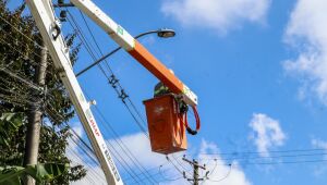 Rua Pedro Dias recebe nova iluminação pública com tecnologia LED