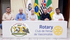 Esta&ccedil;&atilde;o Ferraz de Vasconcelos celebra 100 anos 