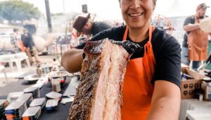Festival Carn&iacute;voros aposta em churrasco premium all inclusive e show de Luana Camarah em Mogi