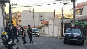 Inteligência da GCM identifica motocicleta adulterada e suspeito é preso em flagrante em Ferraz