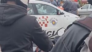 Acidente em avenida de Suzano causa transtornos no trânsito