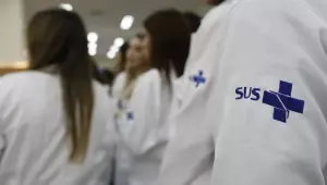 Sa&uacute;de estende atua&ccedil;&atilde;o de 676 m&eacute;dicos especialistas no SUS