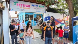 Mais de 800 pessoas prestigiam '2º Festival de Talentos de Palmeiras'