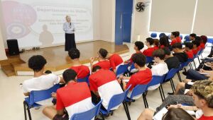 Palestras sobre viol&ecirc;ncia contra a mulher alcan&ccedil;am mais de 700 alunos do Sesi