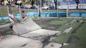Praça do Jardim Vitória passa por revitalização completa com troca de gramado e novos equipamentos