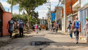 Megaoperação de zeladoria promove melhorias na rua Rouxinol e região de Ferraz