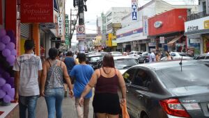 Inadimplência recua 5%; Suzano tem 7.714 devedores em julho