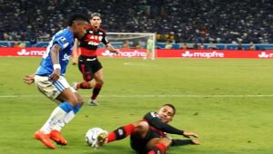 Cruzeiro e Flamengo empatam pelas oitavas de final da Libertadores