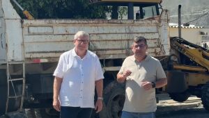 Vereador Denis acompanha início de obras no Jardim Suzanópolis