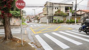 Ferraz promove mudan&ccedil;as no sentido de vias para melhorar circula&ccedil;&atilde;o e seguran&ccedil;a no tr&acirc;nsito