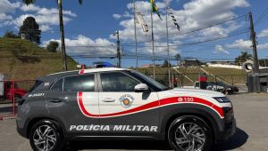 Homem é preso suspeito de agredir companheira com pedaço de madeira em Itaquá