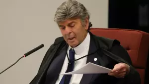 Fux vai relatar a&ccedil;&atilde;o sobre idas da esposa de Moraes ao Senado