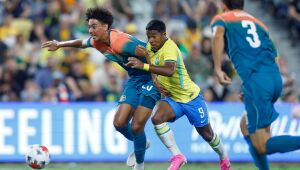 Brasil encara Austr&aacute;lia nesta ter&ccedil;a, em Brisbane