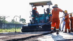 Obras de requalificação asfáltica na avenida Jorge Bei Maluf entram em fase final