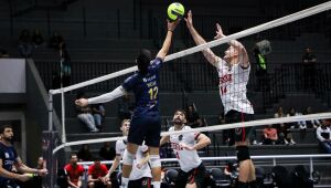 Para garantir vaga na semifinal, Suzano faz clássico contra Viapol Vôlei