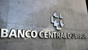 Mercado financeiro reduz previs&atilde;o da infla&ccedil;&atilde;o para 5% este ano