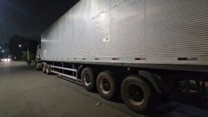 Equipe Deac da GCM prende acusados de sequestrar motorista e roubar caminhão