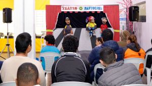 Teatro de Fantoches orienta crianças da Apae de Suzano sobre segurança no trânsito