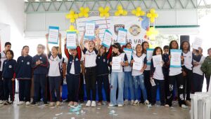 GCM realiza formatura de 46 alunos pelo projeto 'Maria Vai à Escola'