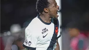 Vasco e Palmeiras avan&ccedil;am e se enfrentam na semi da Copa do Brasil