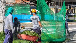 Ferraz realiza revitalização na Praça Vereador Milton Ferreira