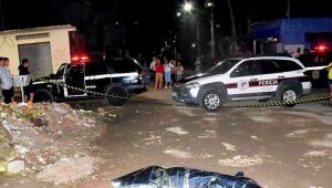 Suspeito de matar homem a tiros em adega se apresenta &agrave; pol&iacute;cia e &eacute; preso em Mogi