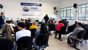 Arujá disponibiliza 2.872 novas vagas de emprego