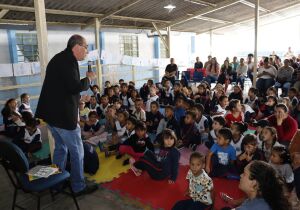 Escola do Jardim Planalto inaugura 'Espaço de Leitura Maurício de Sousa'
