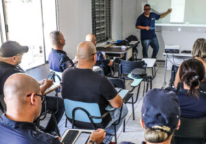 GCM de Ferraz segue com treinamento de app de segurança