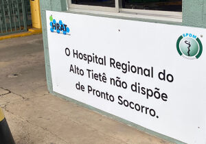Alta procura leva hospital a afixar placa: 'Não dispõe de Pronto-Socorro'
