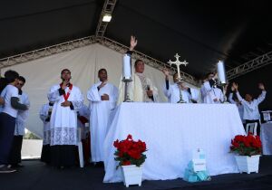 Parque Max Feffer recebe '3ª Festa do Divino Espírito Santo'