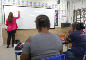 Pé-de-Meia: pagamento a estudantes começa nesta segunda
