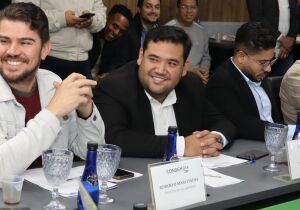 Pedro Ishi discute políticas públicas para mulheres em reunião do Condemat+