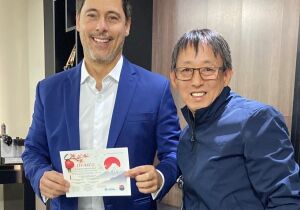 Márcio Alvino recebe convite para sessão solene dos 117 anos da Imigração Japonesa 