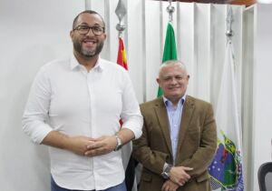 Saulo Souza recebe deputado Dr. Jorge do Carmo e garante apoio para a saúde