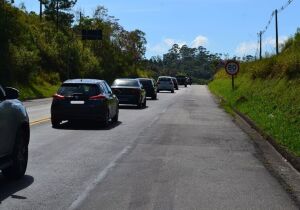 Mogi-Bertioga tem trânsito livre nesta segunda-feira