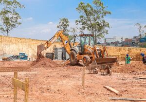 Obras faz vistorias na Vila Olímpica e no Centro de Triagem de Resíduos
