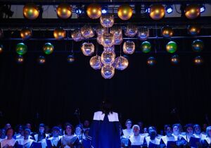 Teatro Armando de Ré recebe 'Cantata de Natal Glorioso' nesta sexta-feira