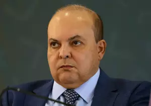 Banco Master: CPI quer ouvir o governador Ibaneis Rocha, do DF