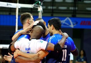 Suzano derrota Itambé Minas em clássico nacional e cola no G4 da Superliga
