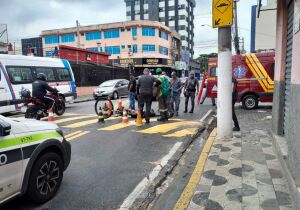 Acidente com ciclista interdita parte da Baruel, em Suzano