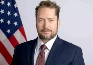 Bolsonaro pede autorização para receber assessor de Trump na prisão