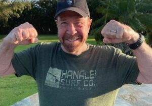 Chuck Norris, astro de filmes de ação e dos memes, morre aos 86 anos