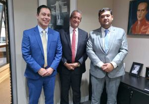 Prefeito garante R$ 30 milhões em investimentos para Suzano em agendas na capital federal